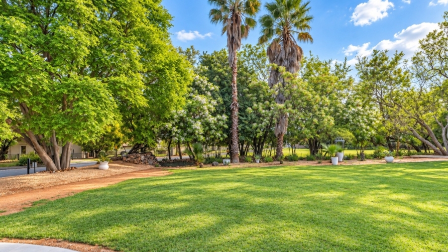 3 Bedroom Property for Sale in WestLake Country Safari Estate North West